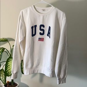 Brandy Melville USA Crewneck